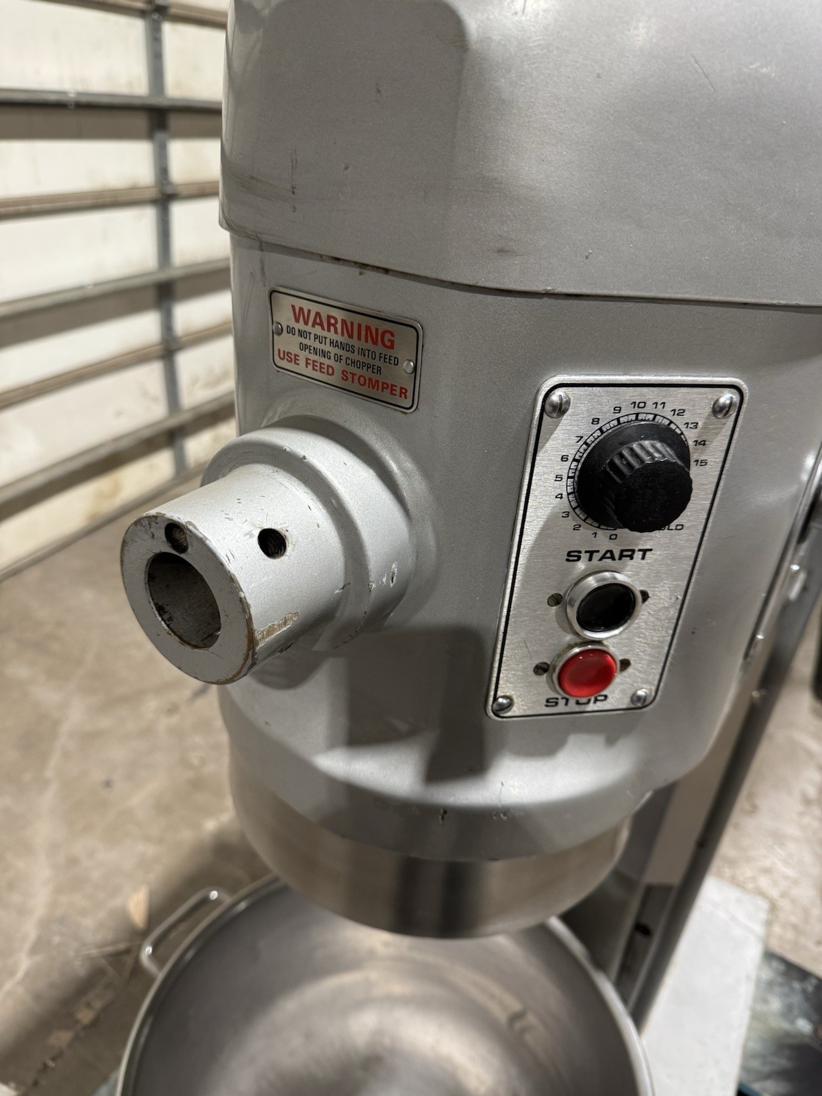 HOBART H600T COMMERCIAL 60 QT BAKERY DOUGH MIXER W/ BOWL, WHISK, HOOK and PADDLE