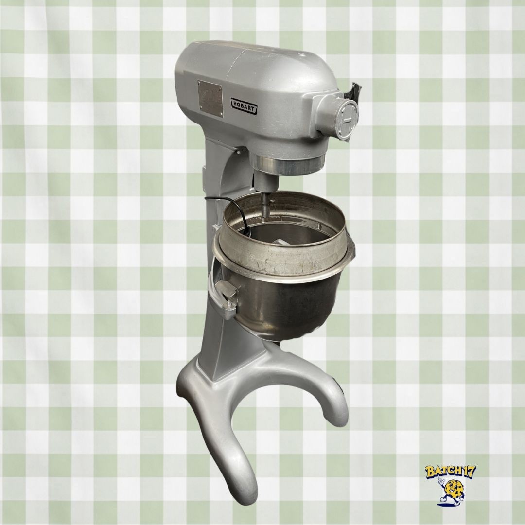 Hobart A200 | 20Qt Commercial Planetary Mixer | Bowl & 2 Attachments