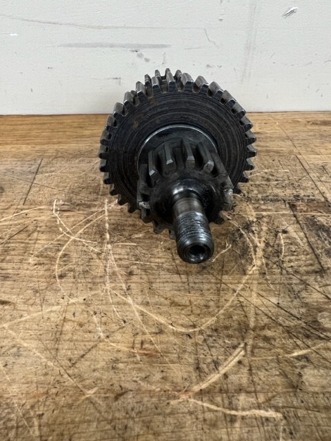 Hobart Transmission Shaft – 15T – Part# 00-291236 with Gears 23T, 32T