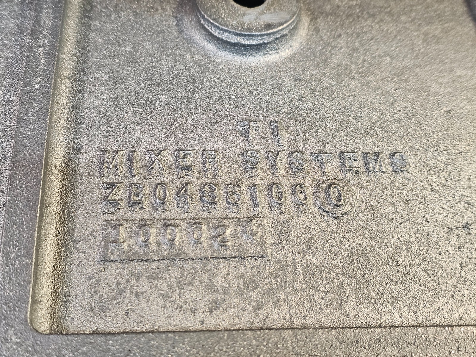 Mixer Systems ZB04351000 20.5″ x 16.5″ Concrete Mixer Wear Part Liner