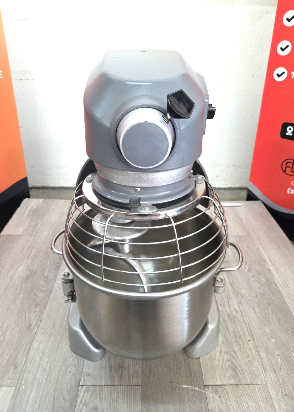 HOBART HL200 20 Quart Mixer With NEW HOOK/BOWL – 1PH – Watch Running Video!