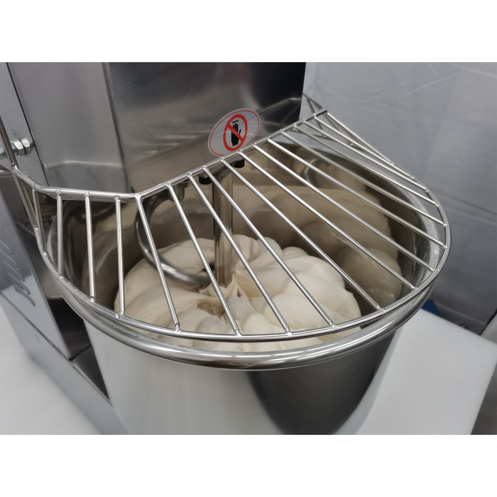 110V 30L Commercial Dough Mixer Food Preparation Double Speed Spiral Dough Mixer