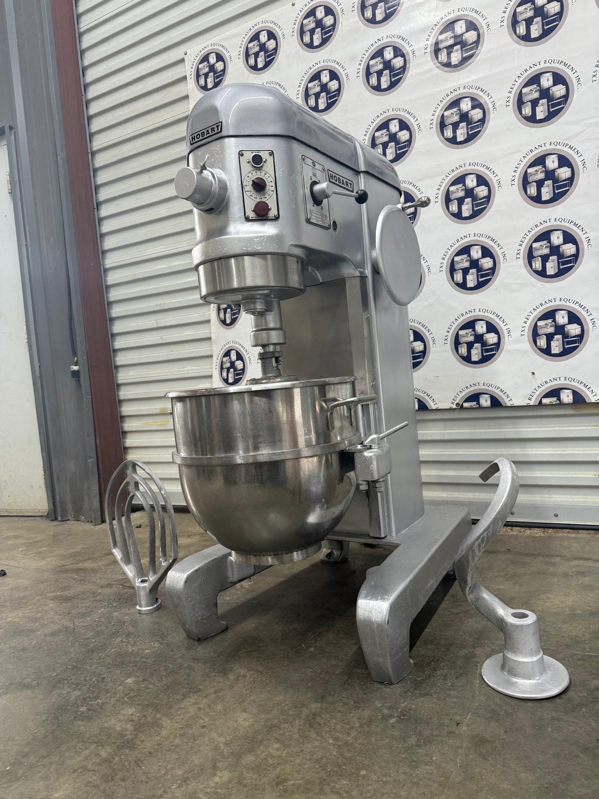 Hobart H600T 60Qt Mixer 208-230V Single Phase
