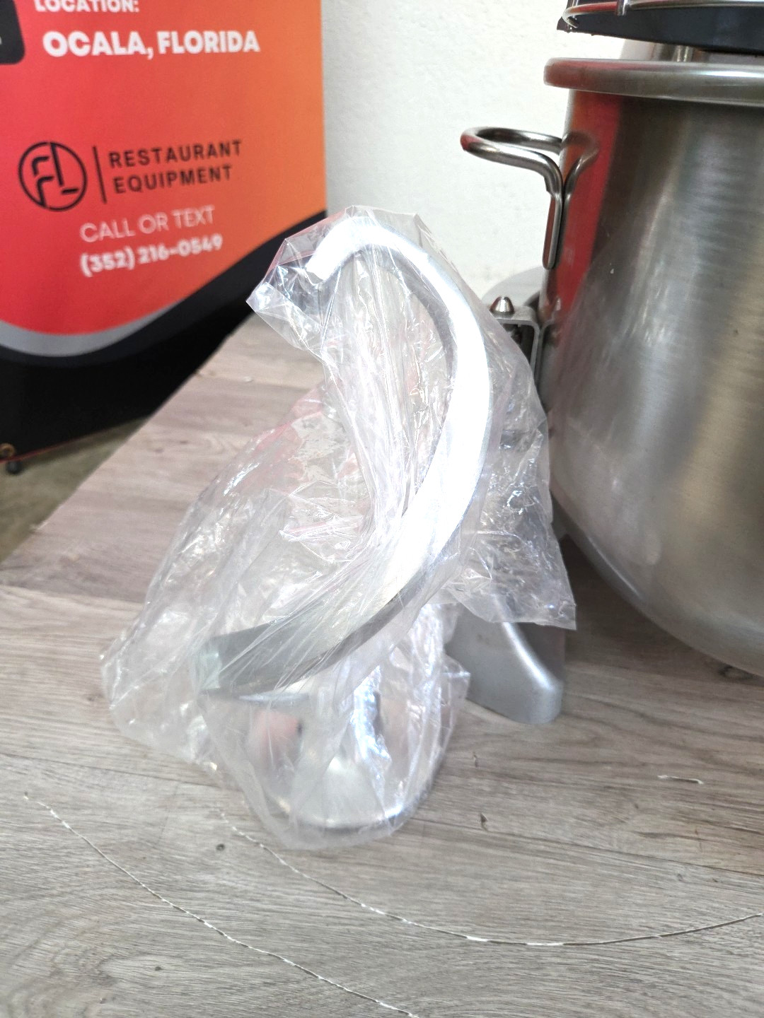 HOBART Mixer HL200 20 Quart With NEW HOOK/BOWL – 1/2 HP – Watch Running Video!
