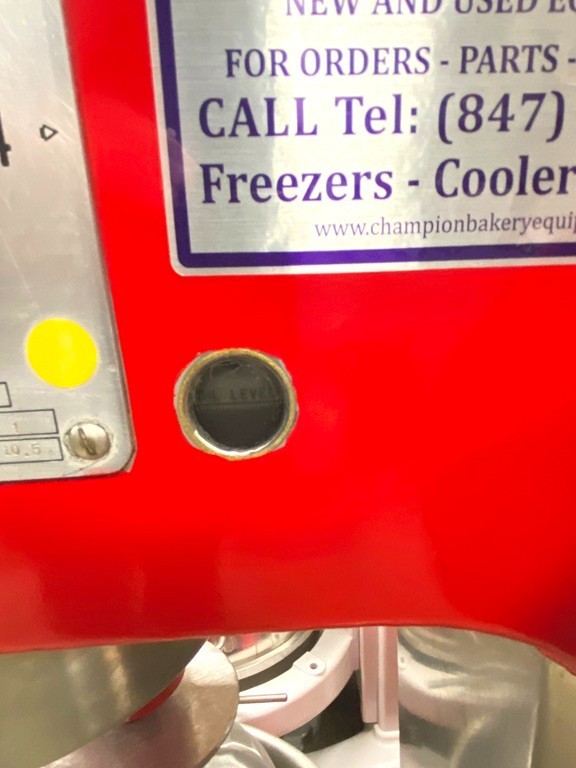 Mixers/ 60 Qt / Hobart H-600 / Mixer Red /w/t 4 Attachments/ 230V-1F-11A / 1-HP