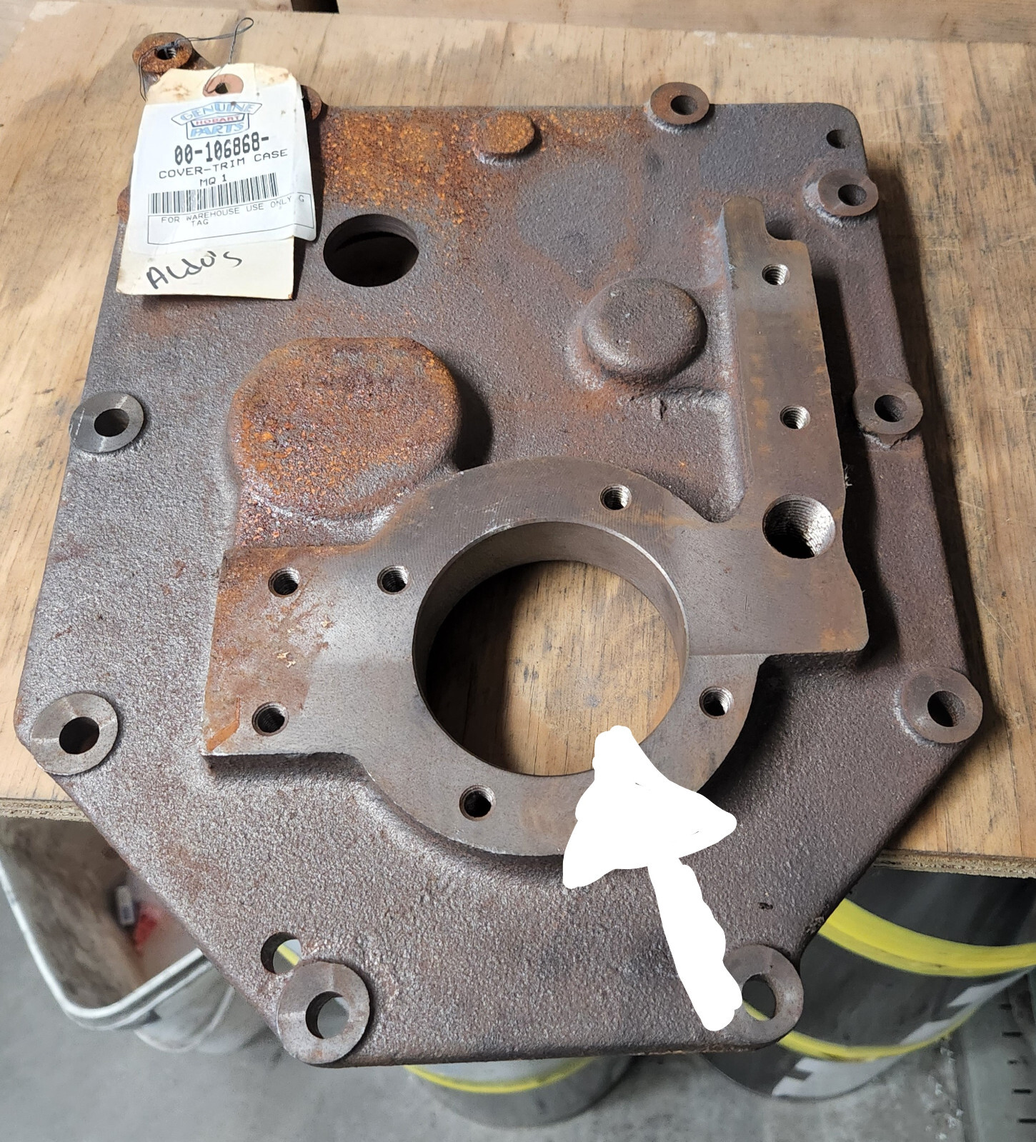 Hobart Mixer M802 80 qt V1401 140 qt 00-106868 Cover Case NEW OEM Big Bearing