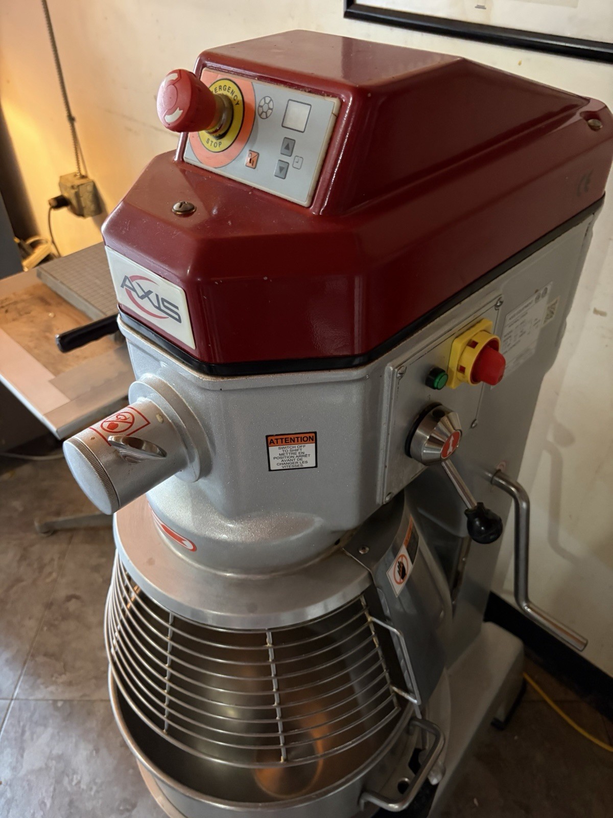 Axis AX-M40 40 Quart Planetary Mixer 3 Speed w/ Attachments 1.5 HP