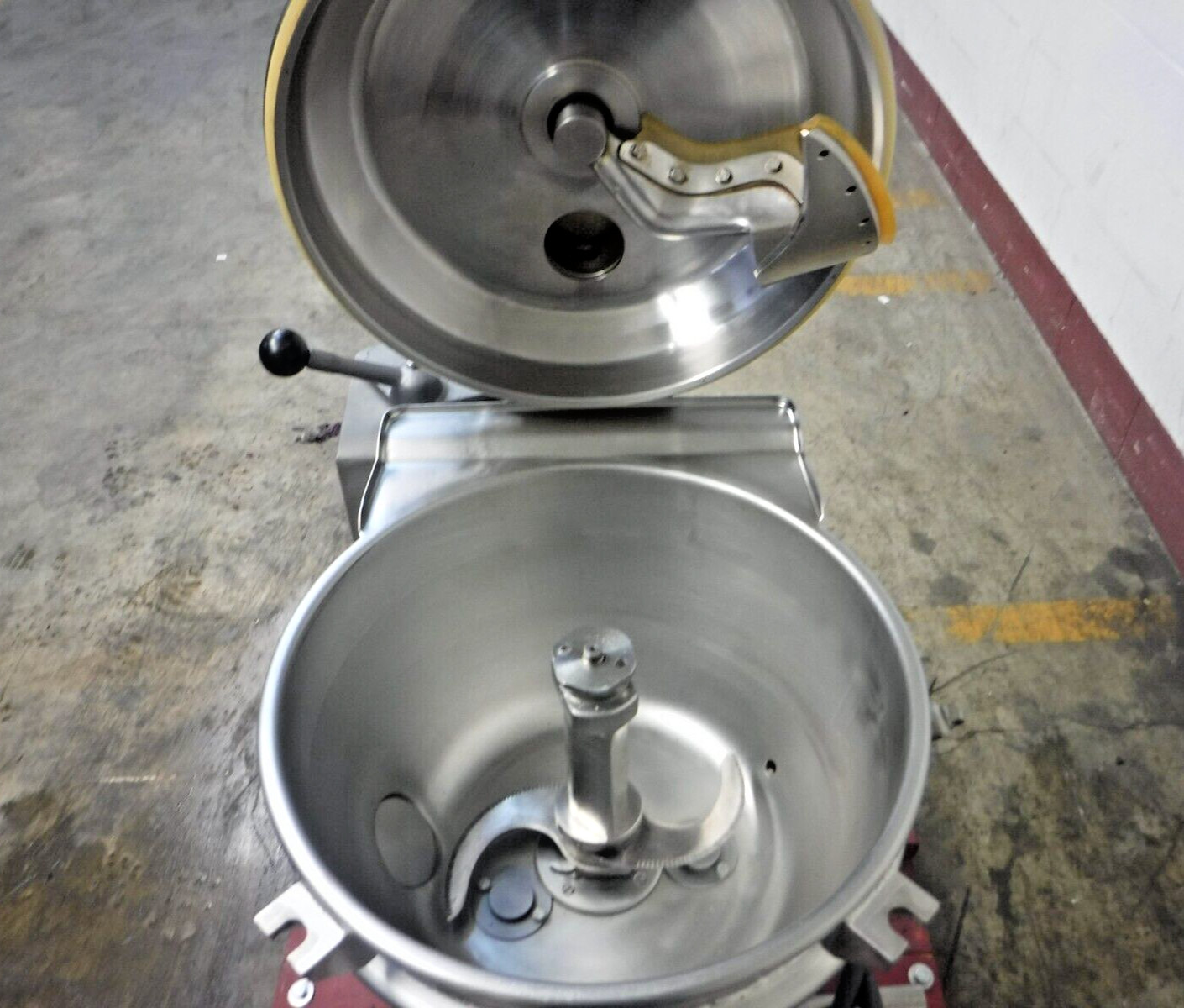 StephanUMM/SK25 Vertical Vacuum Cooker/Chopper 25-Liter ; 3PH/60Hz/208V