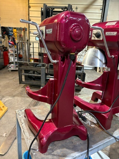 Hobart A200 20 Quart Mixer – Beautiful Red Color! Newly Painted!