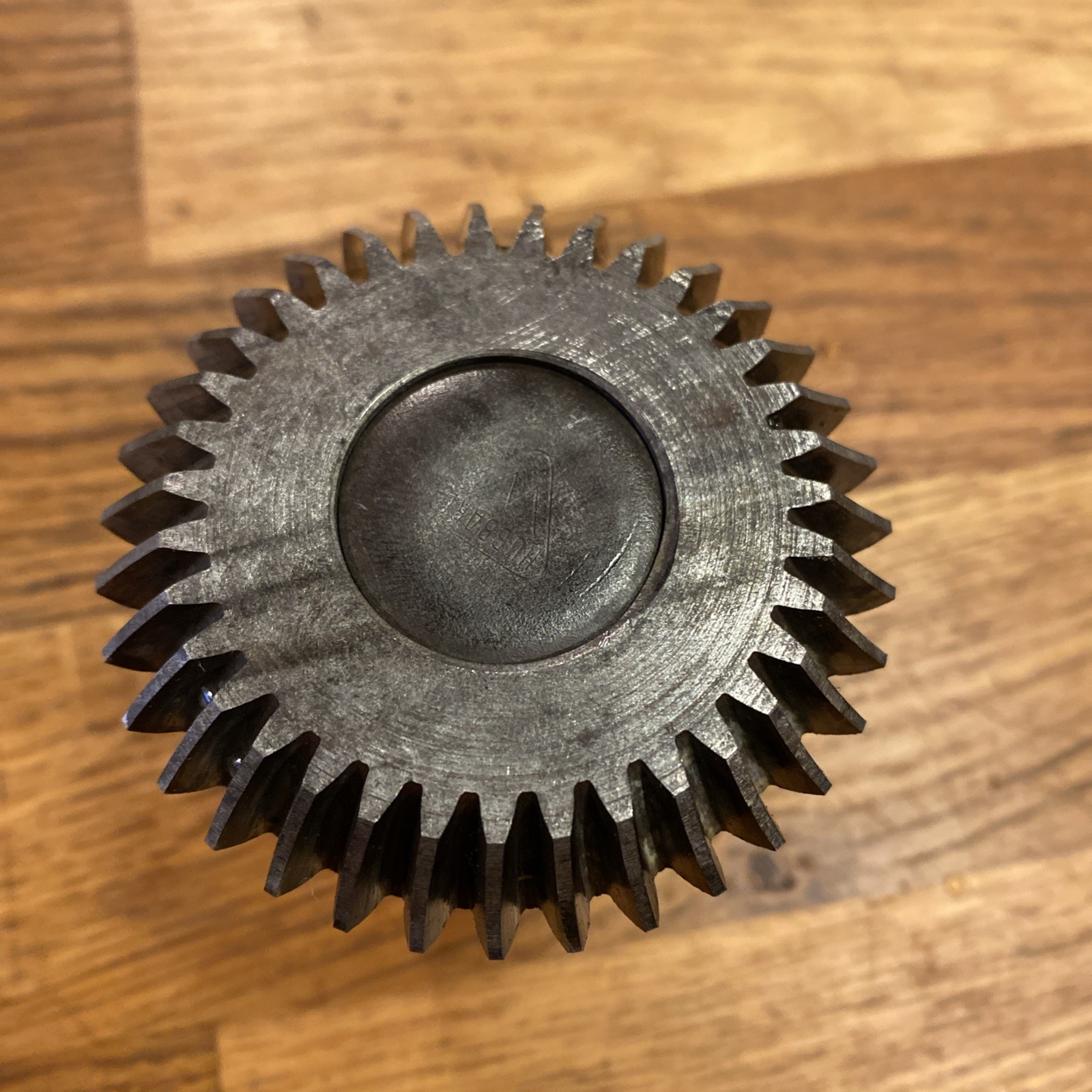 Hobart A200 Mixer Attachment Hub Bevel Drive Gear 20 Quart 35 Teeth Good Shape