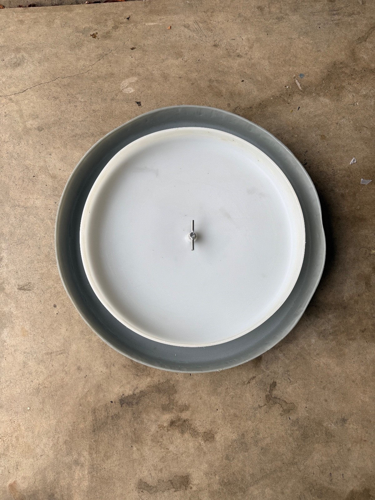 Hobart model SDPE 1/4 hp commercial food preparing machine with handheld drainer
