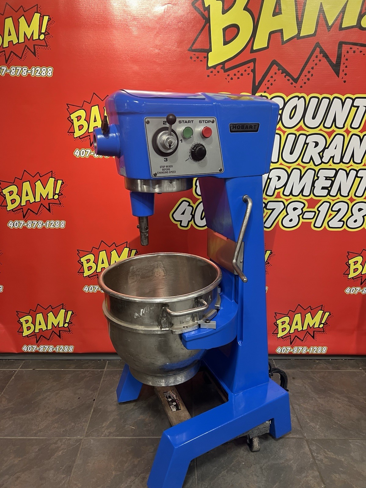 Hobart D-300 30 Qt Bakery Dough Mixer w/ Bowl, Voltage 110