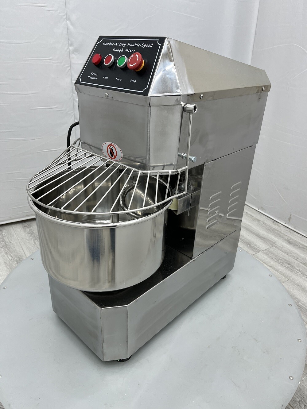 20L Dough Mixer110V Dough Spiral Mixer Bakery Flour Mixing Machine 304 SS US