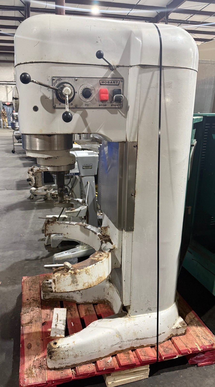HOBART V1401 VERTICAL PLANETARY MIXER W/ NO BOWL OR ATTACHMENTS
