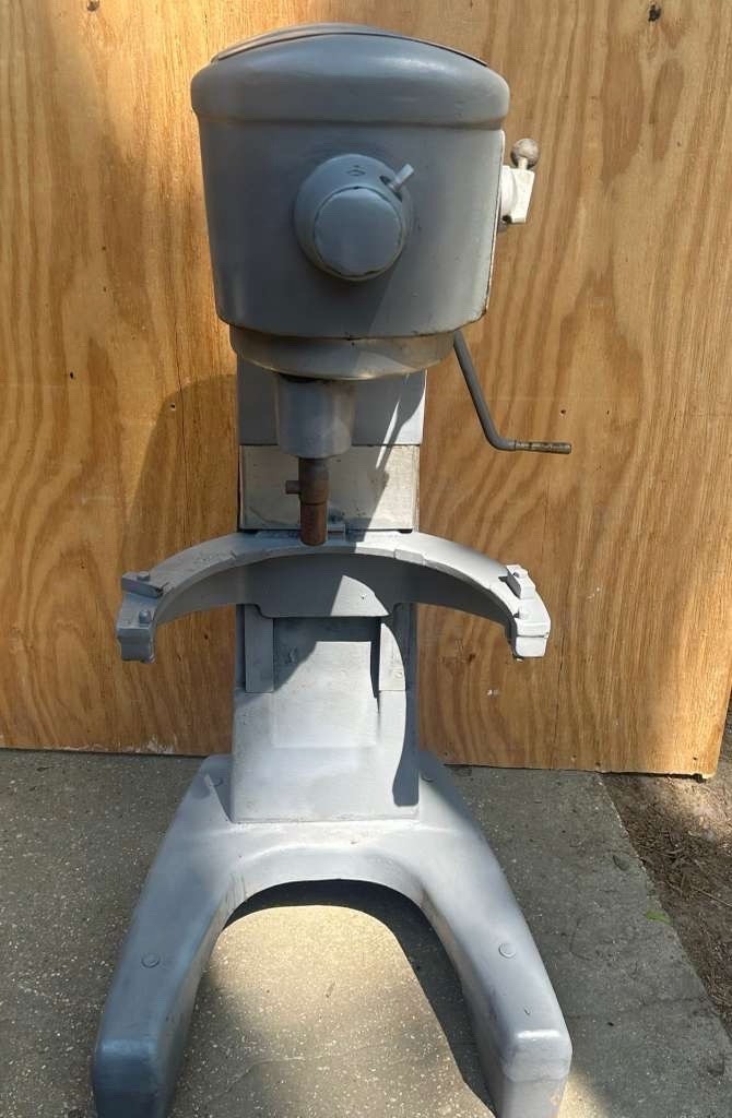 Hobart D300 – 30 Qt Mixer