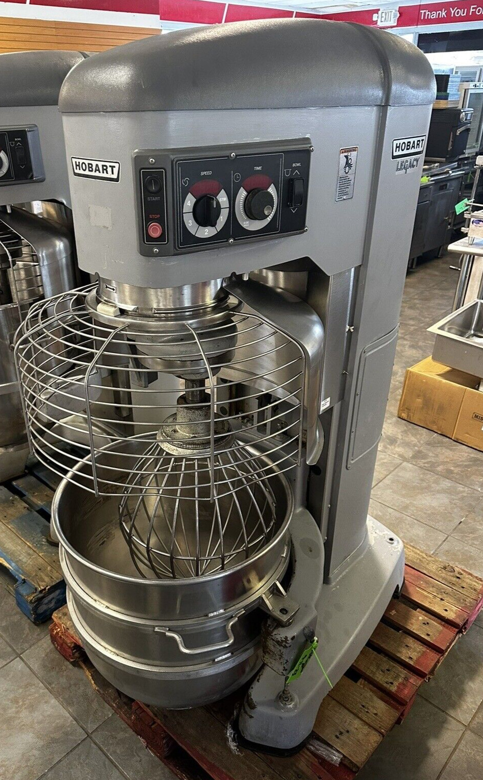 Hobart 140qt Legacy Mixer HL1400 Bowl & Whip Included 3 Phase NICE SHAPE!