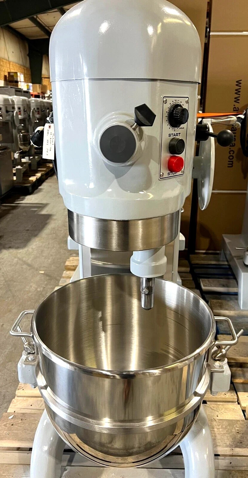 Hobart H600-T 60 Qt. Planetary Floor Mixer w/ Attachments, 1HP, 115V
