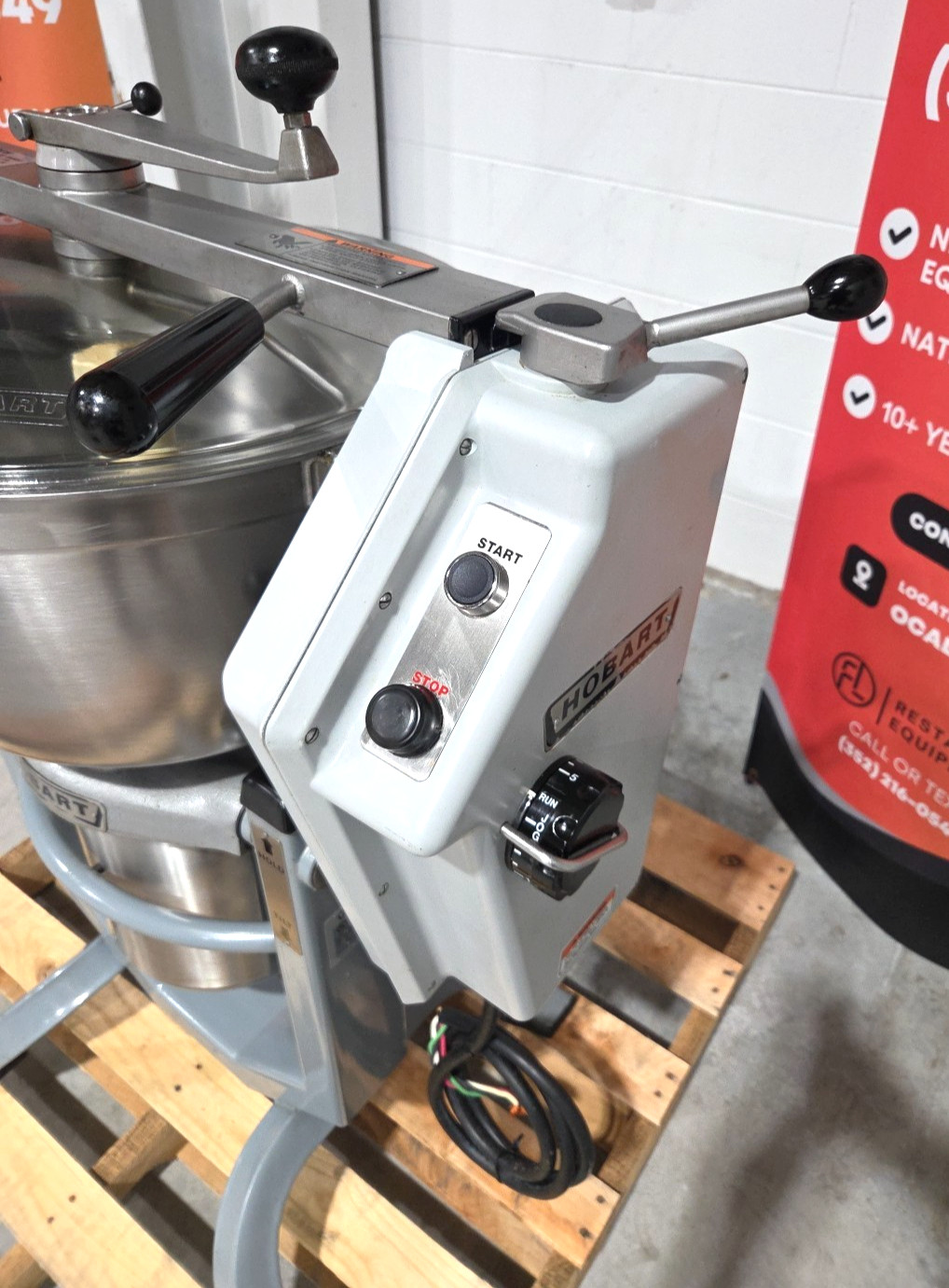 LATE MODEL HOBART HCM 450 45QT VCM w/ Blades, and MORE – 5 HP 200V – Watch Video