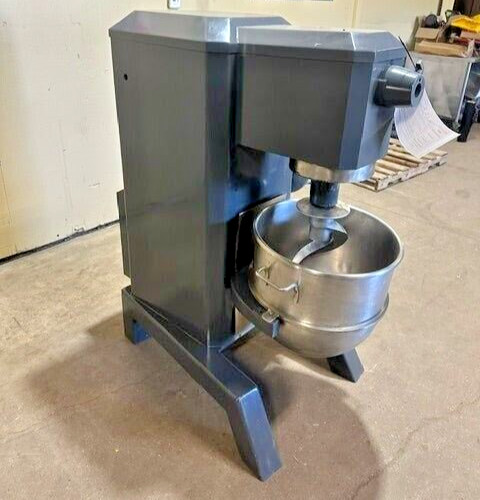 “UNIVEX SRM60” 240V PH1 COMMERCIAL DOUGH MIXER WITH S.S BOWL, J HOOK