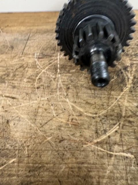 Hobart Transmission Shaft – 15T – Part# 00-291236 with Gears 23T, 32T
