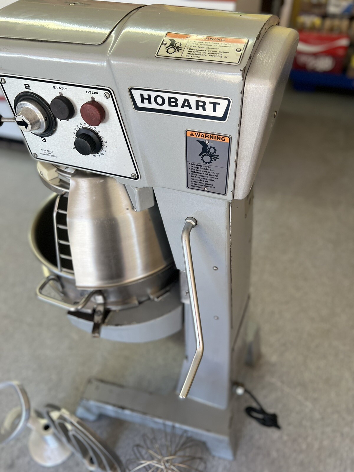 Hobart Mixer D300T 30 Qt W/SS OEM Bowl, Hook, Flat Beater, Wire Whisk Excellent
