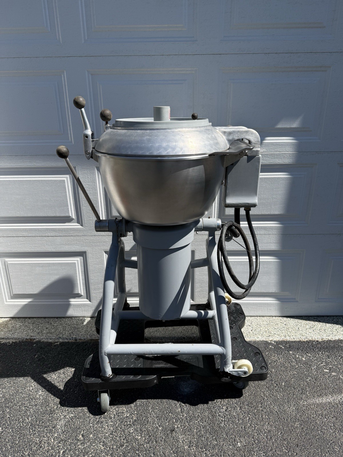 Hobart VCM-40 Vertical Tilt Cutter Mixer