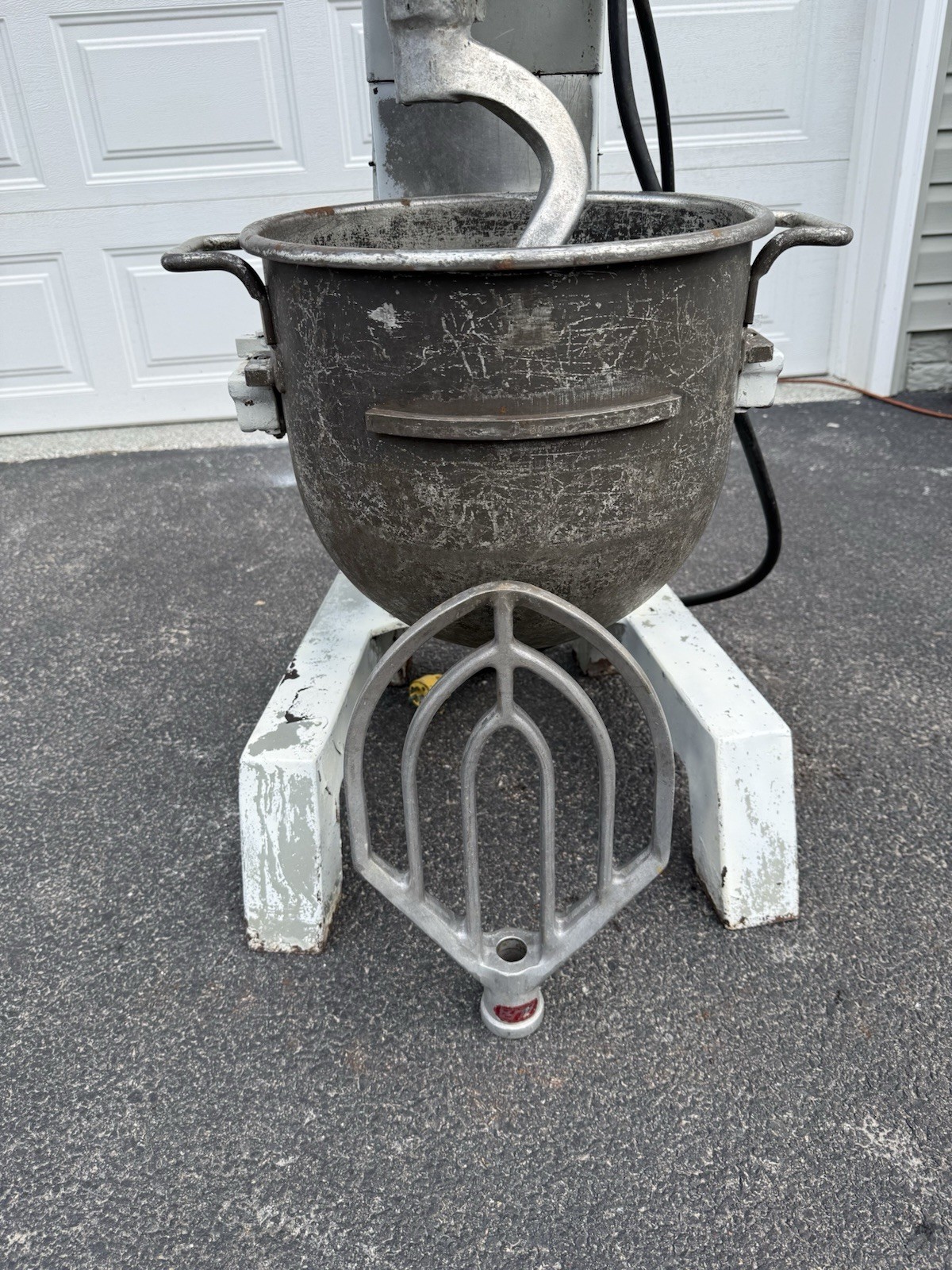 Hobart D300 30Qt Commercial Mixer 115V Tested Working w/ Bowl Hook Paddle