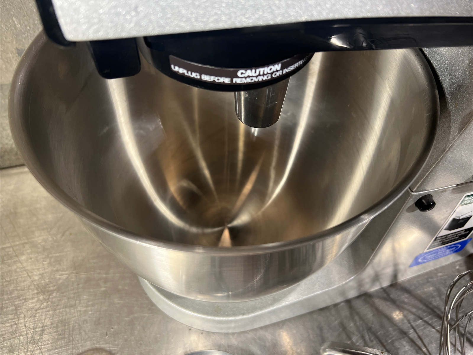 General Slicing Co 7QT Model MM-7 COMMERCIAL KITCHEN STAND MIXER. 1 Phase 115V