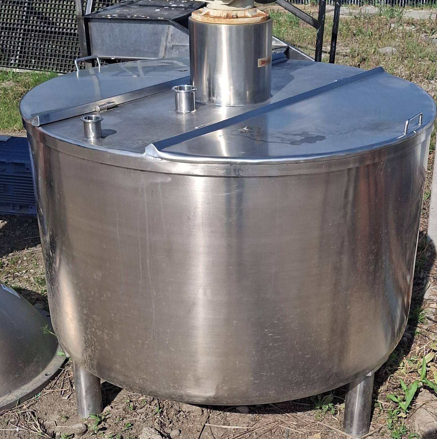 Stainless Steel Industrial Mixing Tank w/ Top Drive Agitator Mixer, Floor Model