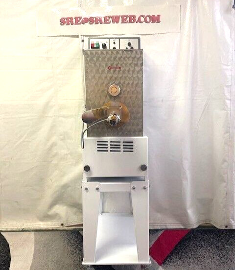 TR95 Commercial Extruder Pasta Machine + 3 Dies & Electric Cutter