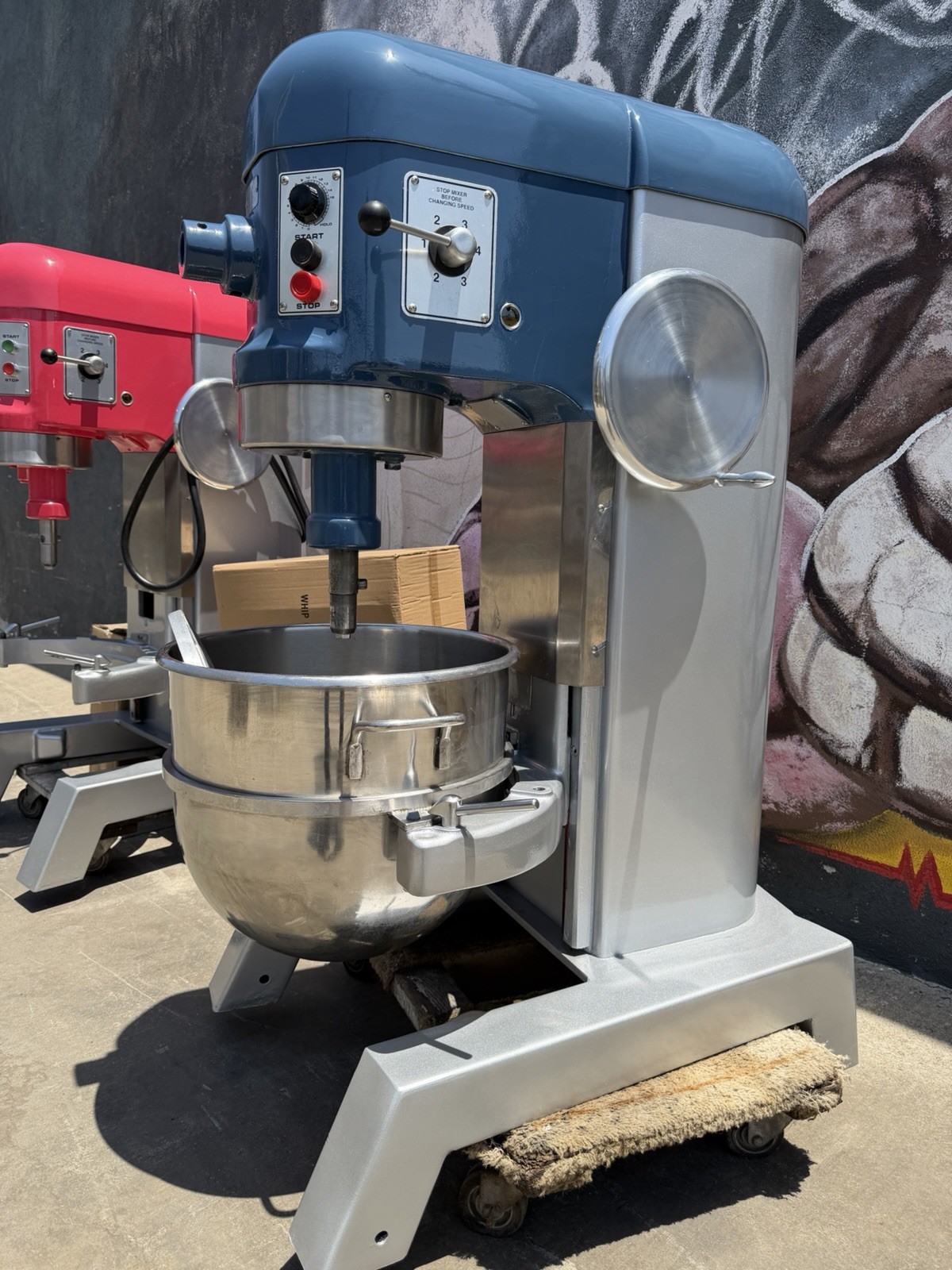 Hobart H-600 60 Qt. Commercial Mixer 220V 3PH 2HP Bakery Equipment PANADERIA