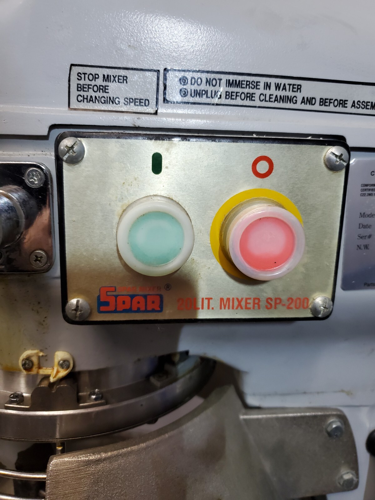 SPAR 200-J planetary MIXER 20 quarts with 2 Attachments hobart VIDEO