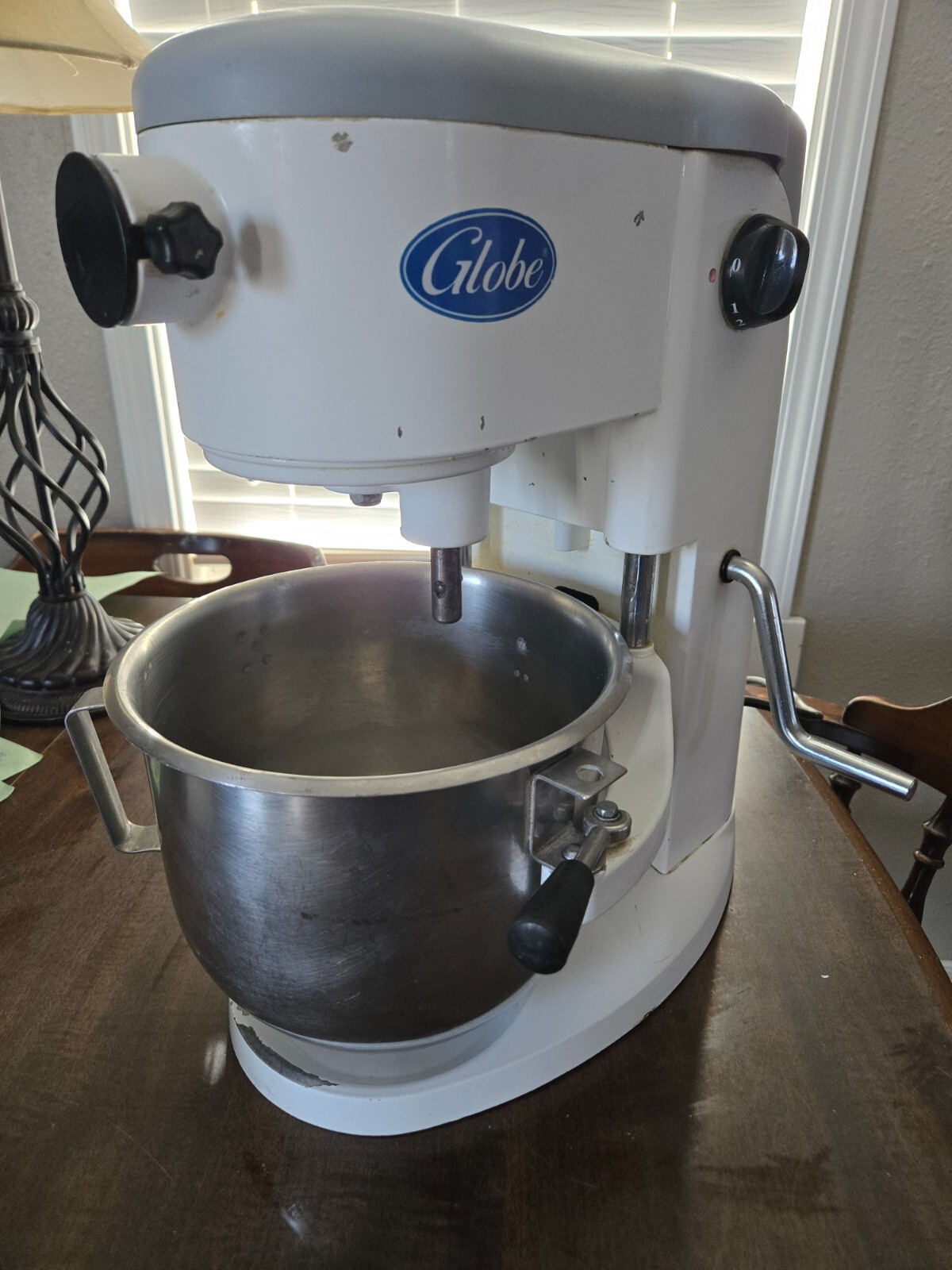 GLOBE SP5 Countertop Mixer w/Stainless Steel Bowl 5qt 10 Speed-Tested/Works