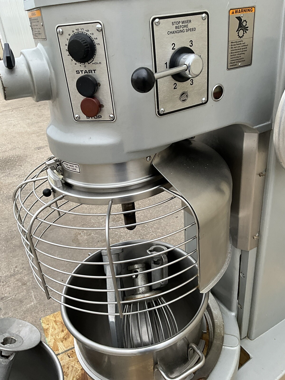 Hobart 60qt Dough mixer H600T Pizza Bakery bowl Guard with 30qt bowl set up