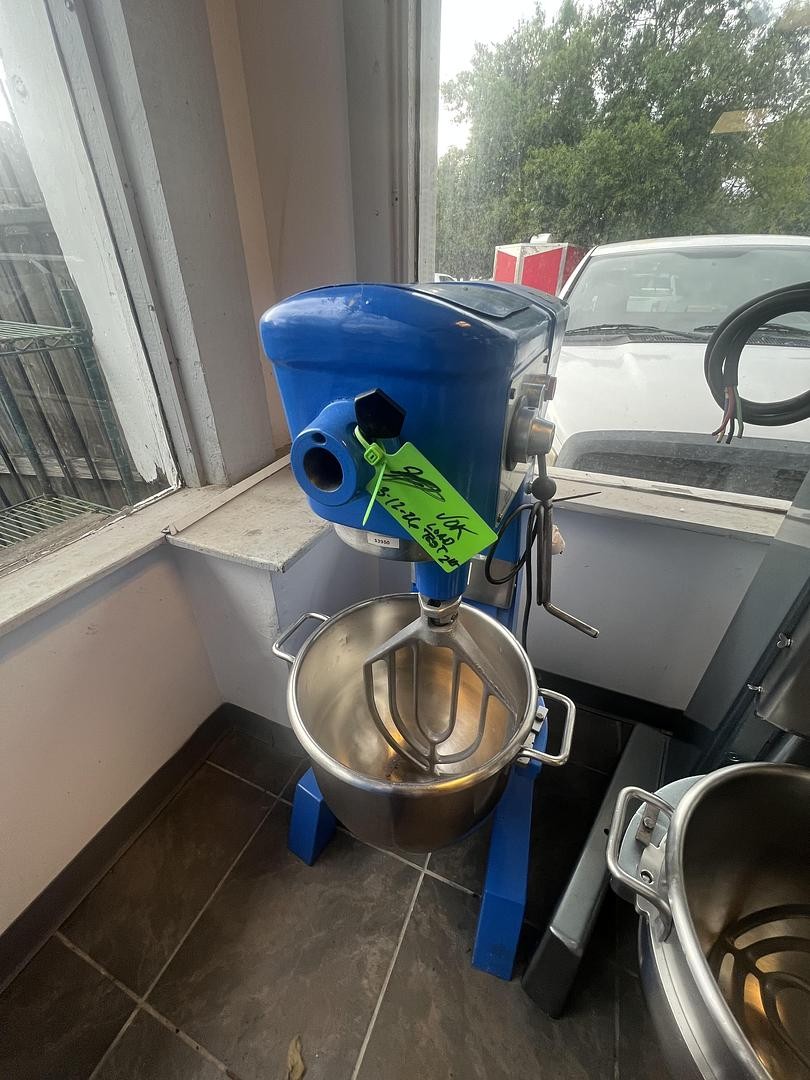 Hobart Commercial Planetary Mixer – Heavy Duty Bakery & Restaurant Mixer