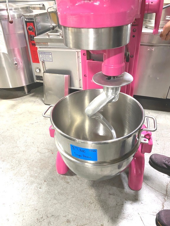 Mixers/ Hobart H-600 / 60 Qt Mixer / 1 HP Motor w/ Attachments/ 208V-3PH, Pink