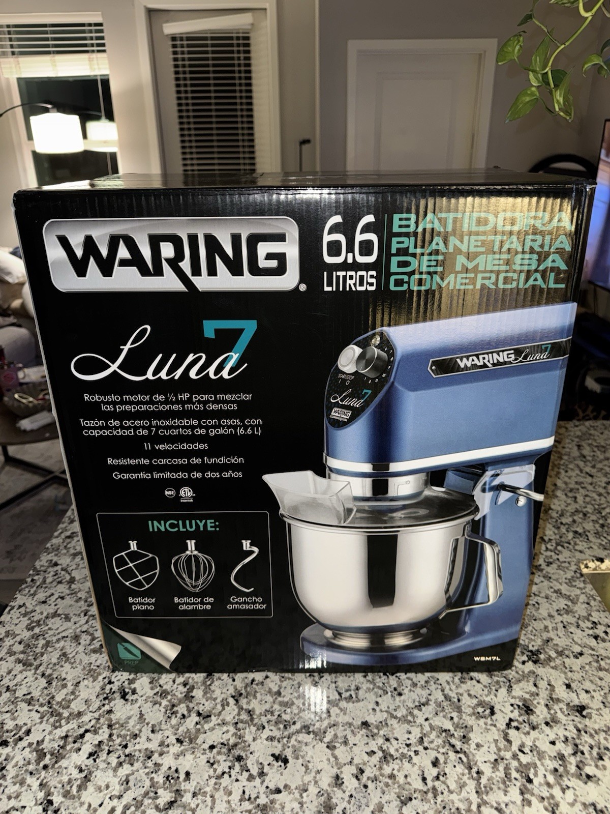 Waring WSM7L 7 Qt Luna Commercial Planetary Countertop Mixer (NEW)