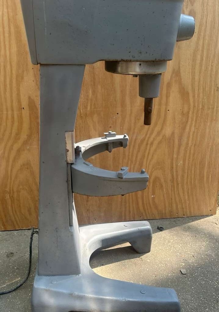 Hobart D300 – 30 Qt Mixer