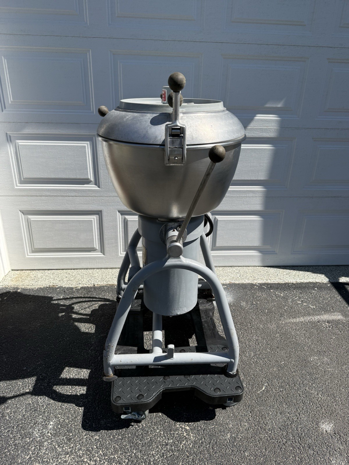 Hobart VCM-40 Vertical Tilt Cutter Mixer