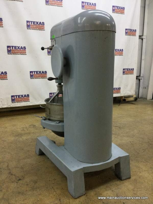 Hobart H-600T, 60 Qts Dough Mixer With Bowl & 1 Attachment