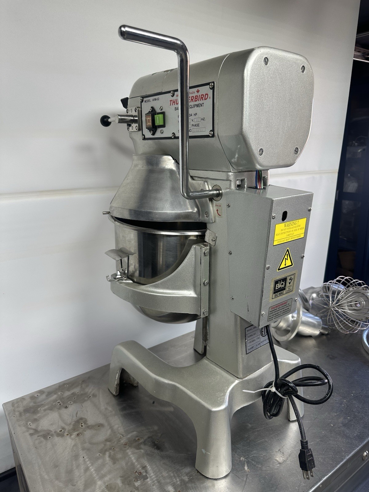 THUNDERBIRD ARM-02 20-QUART HEAVY DUTY MIXER