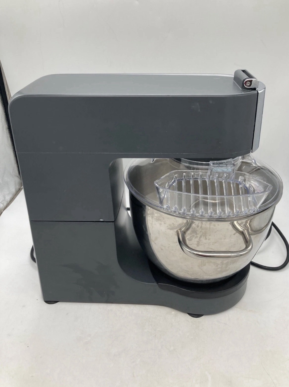 Hamilton Beach CPM800 Countertop 8 qt. Cap. Variable Speed Planetary Stand Mixer