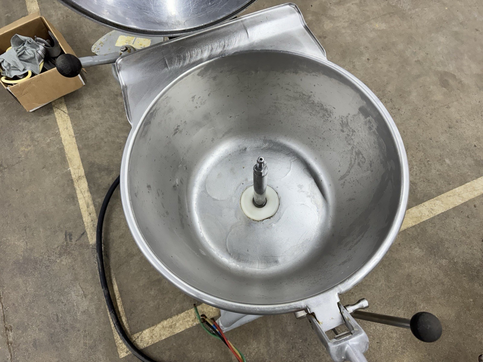 Hobart VCM-40 Vertical Tilt Cutter Mixer