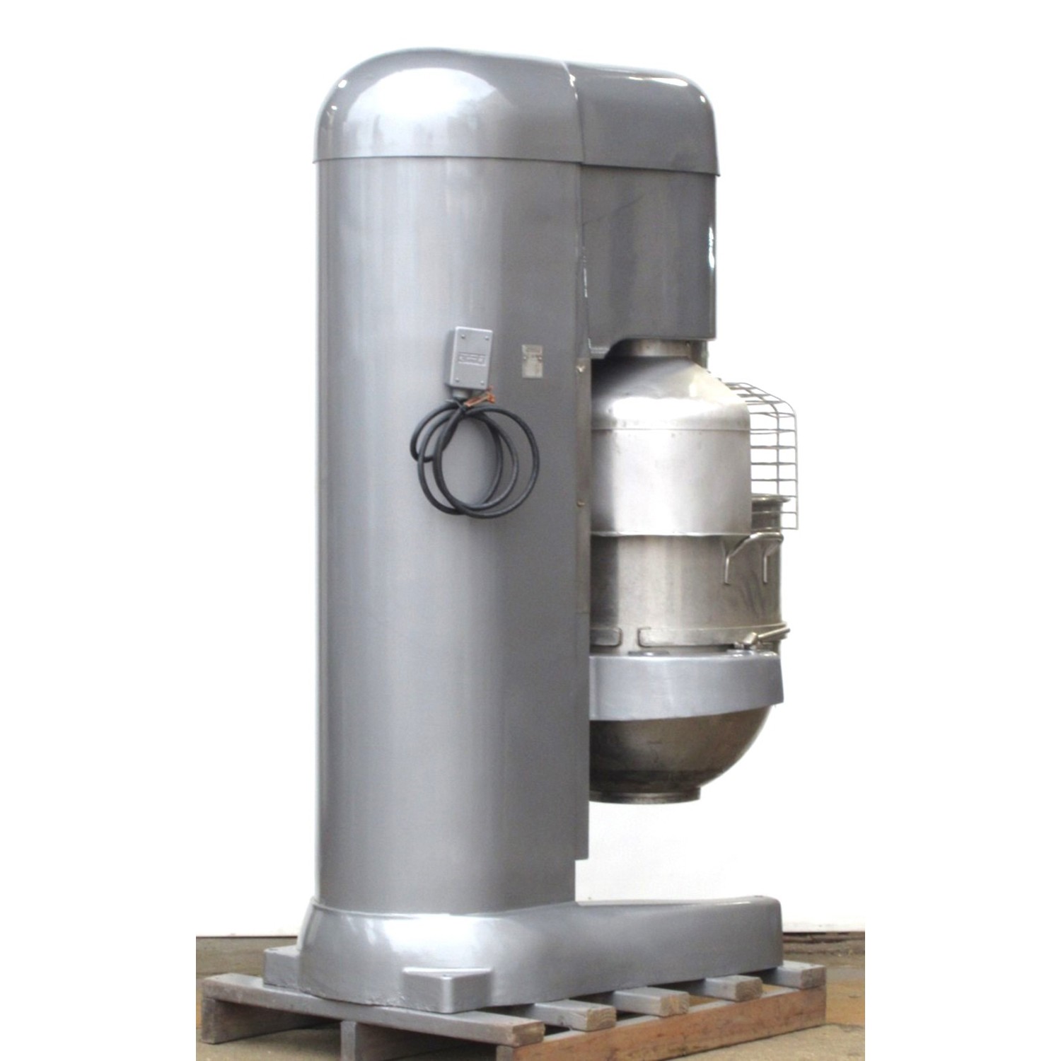 Hobart V1401 Bakery Commercial Dough Mixer 140 Qt, Bowl And 2 Attachments