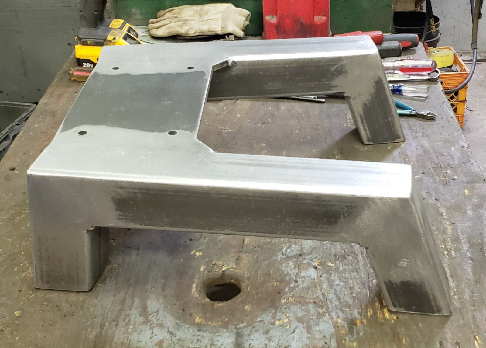 Hobart Mixer D 300 30 qt part # 110146 875590 base / legs NEW