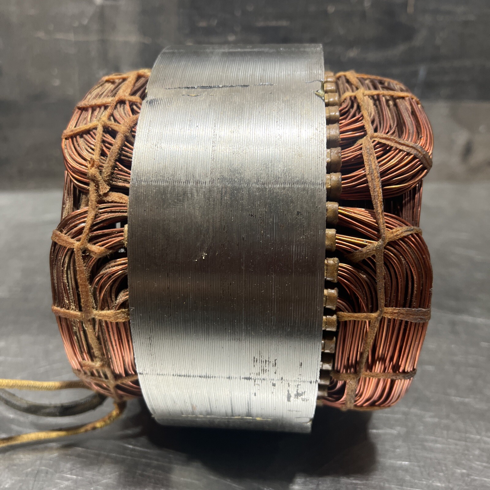 Genuine Hobart Model D-300 30 Qt Commercial Mixer Stator. 1 Ph 115V 60HZ