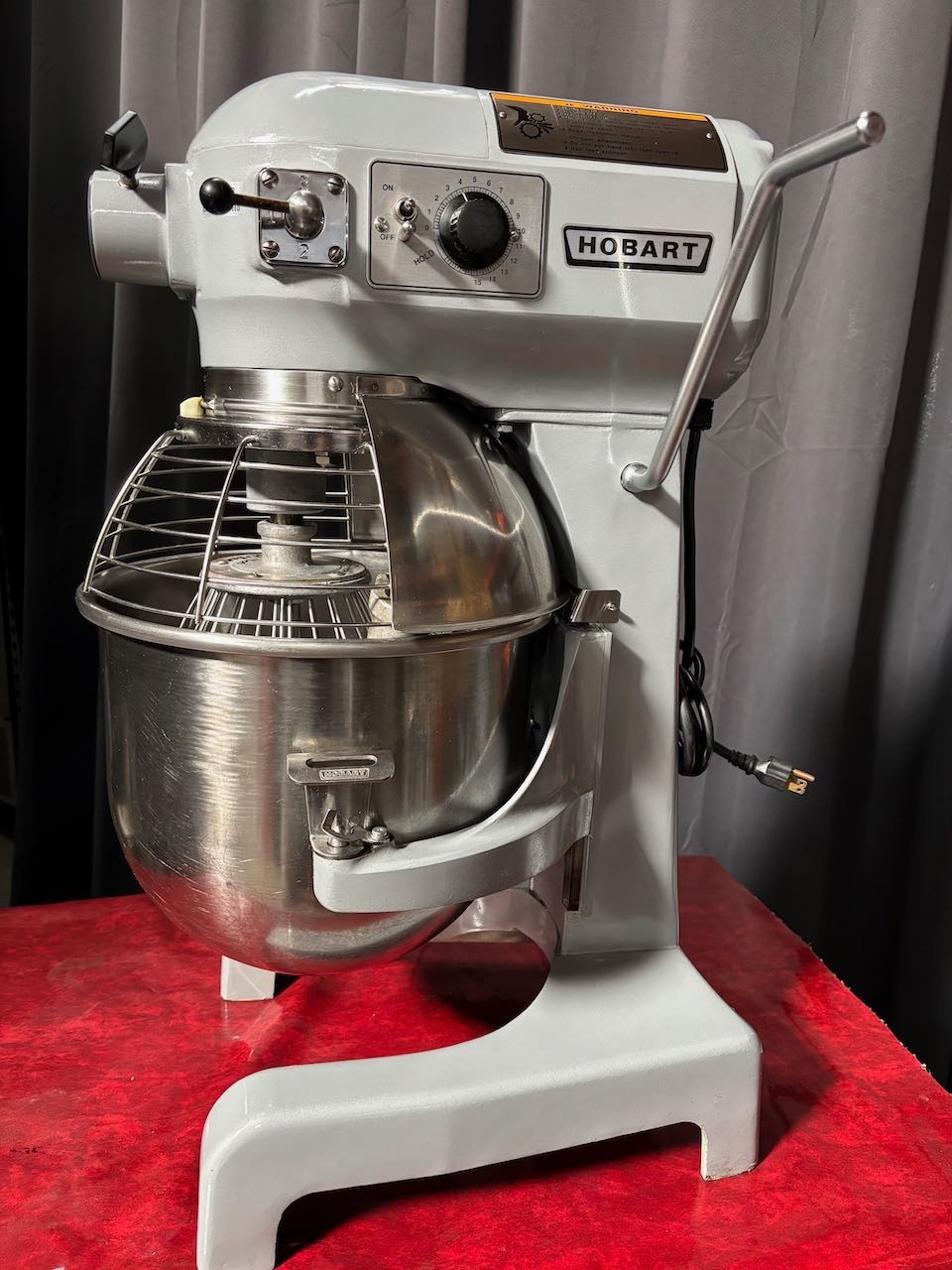 20 Quart Mixer Hobart A-200T Safety Cage Bowl Whisk Beater Paddle Dough Hook